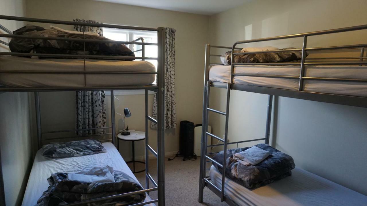 Dorset House Backpackers Hostel Крайстчърч Екстериор снимка